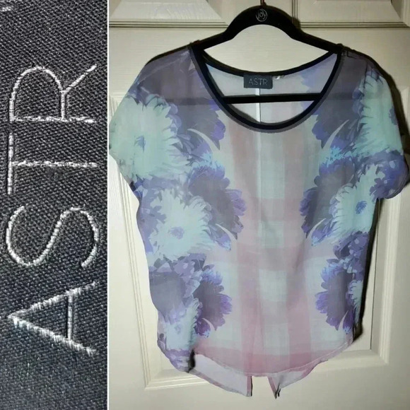ASTR Semi Sheer Floral Plaid Print Top Blouse Size M - Picture 1 of 7